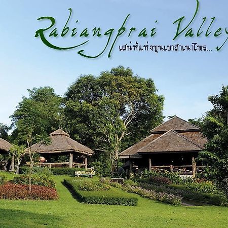 Rabiangprai Valley Nakhon Nayok Exteriör bild